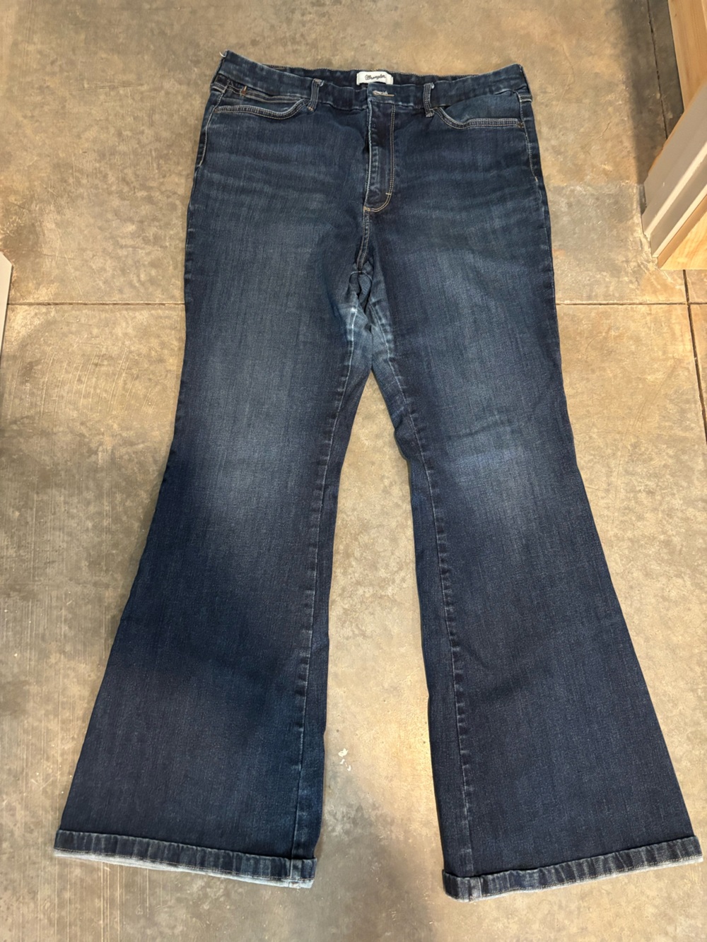 Wrangler Dark Wash Women’s Bootcut Jeans